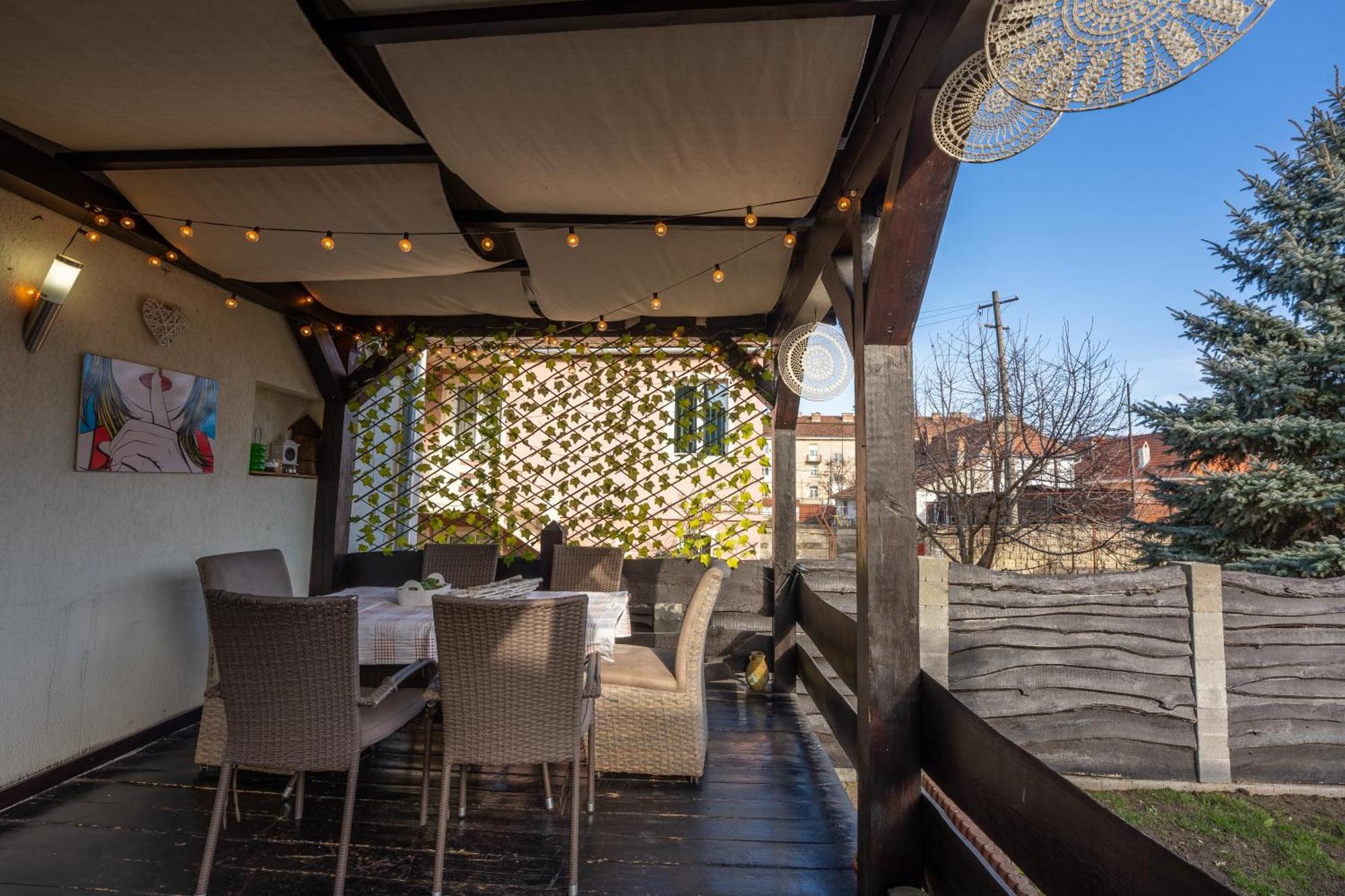 Vik'S Home Sighisoara Exterior photo